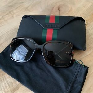 GUCCI sunglasses with case